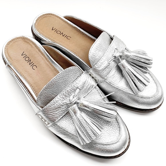 vionic reagan tassel mule